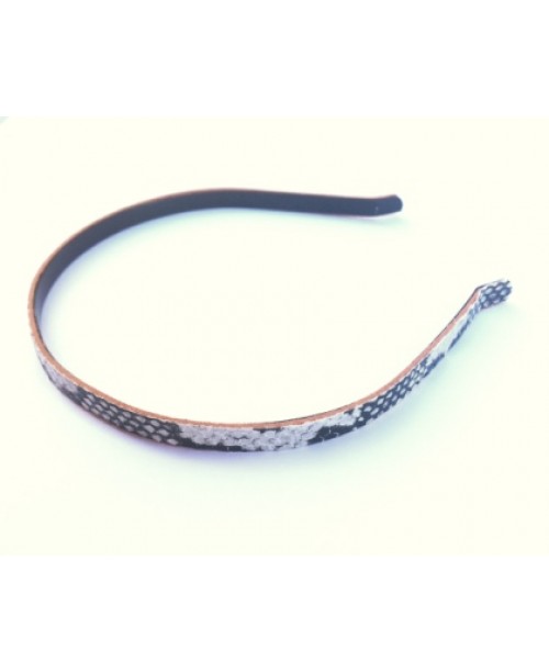 SERPIENTE BLANCO Y NEGRO